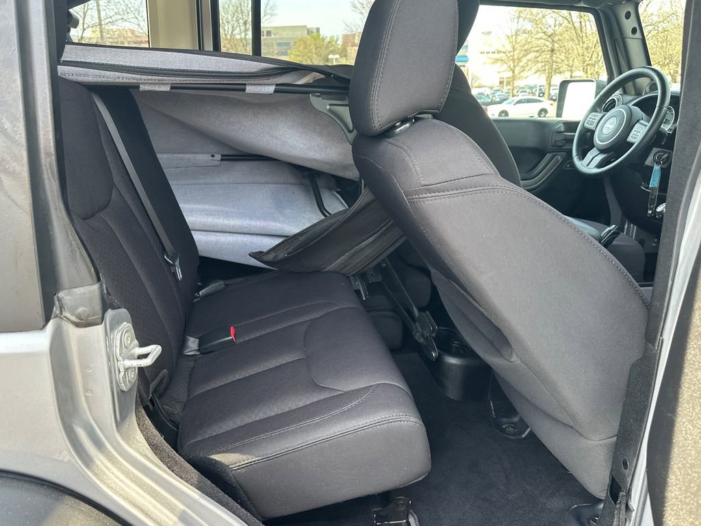 Used 2014 Jeep Wrangler Unlimited Sport w/ Quick Order Package 23S image 10