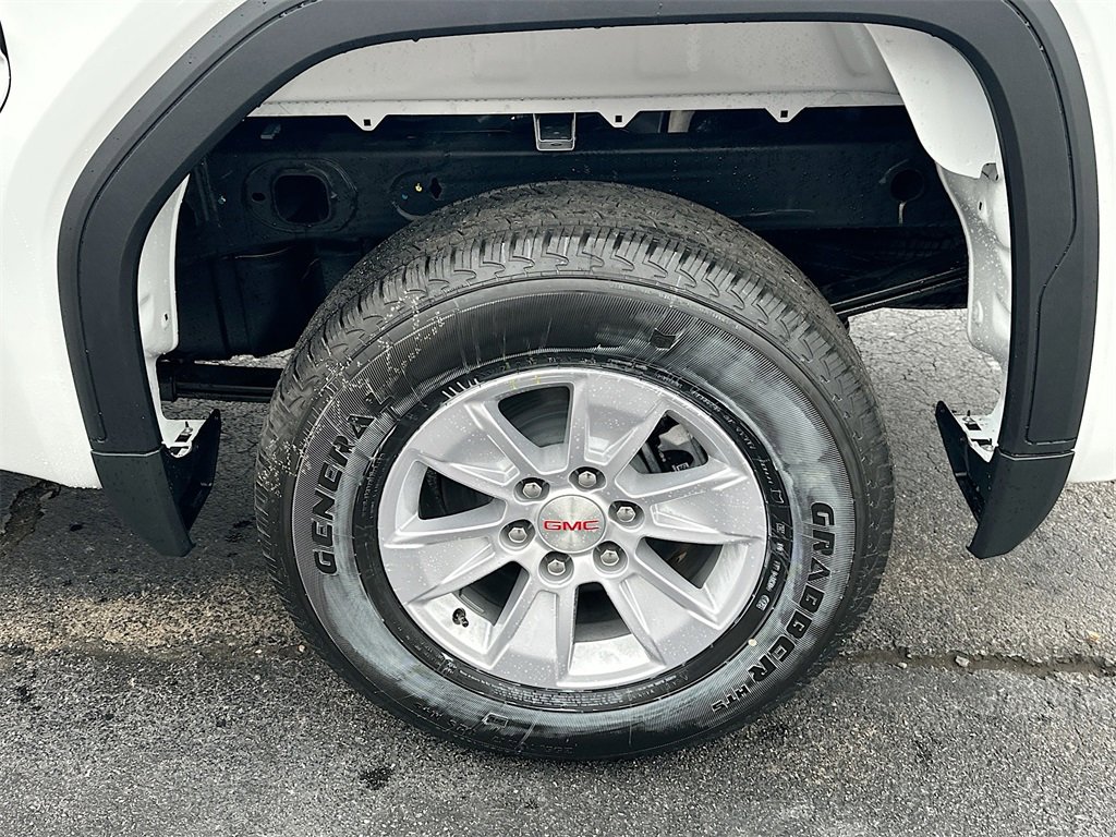 New 2026 GMC Sierra 1500 SLE image 24