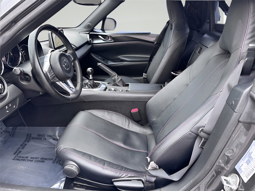 Used 2017 MAZDA MX-5 Miata RF Grand Touring image 11