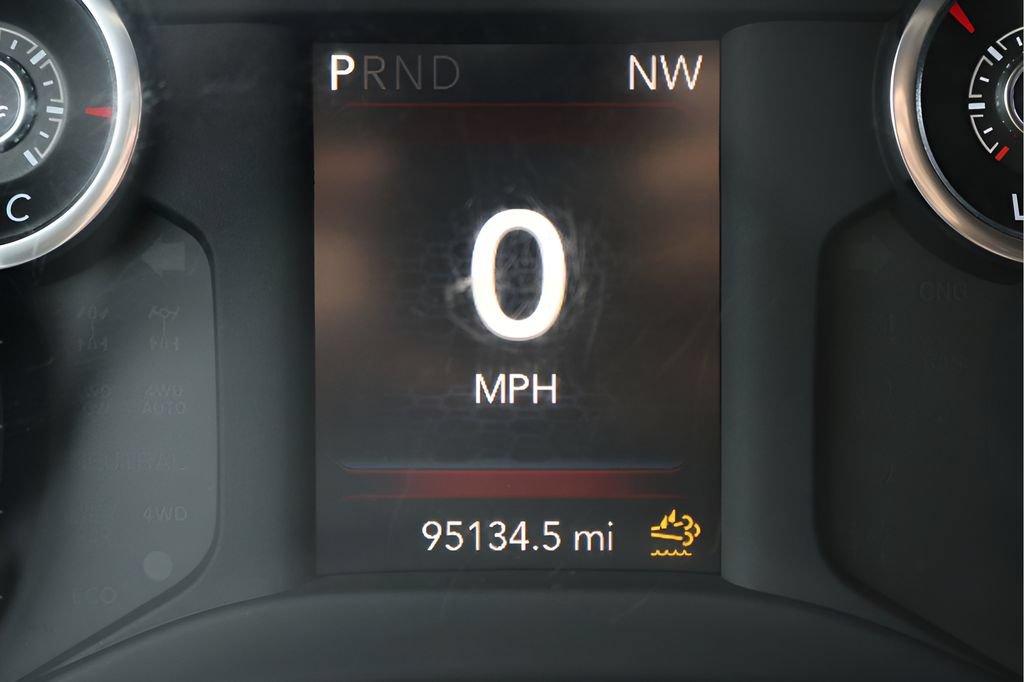 Used 2024 RAM 3500 Tradesman AWD/4WD image 25