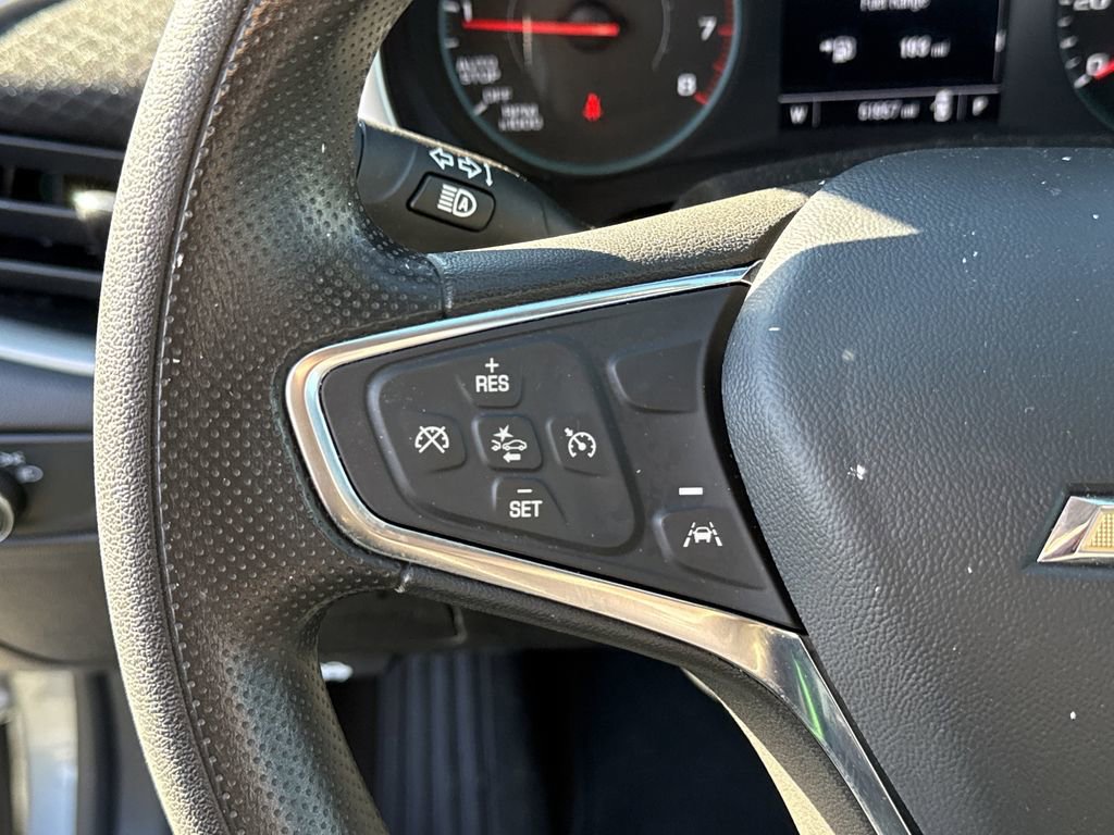 Used 2024 Chevrolet Malibu LT image 25