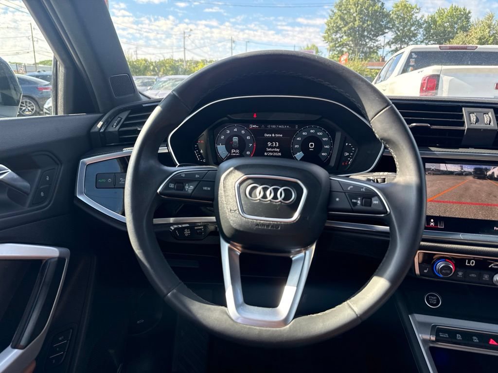 Used 2023 Audi Q3 2.0T Premium Plus w/ Premium Plus Package AWD/4WD image 22