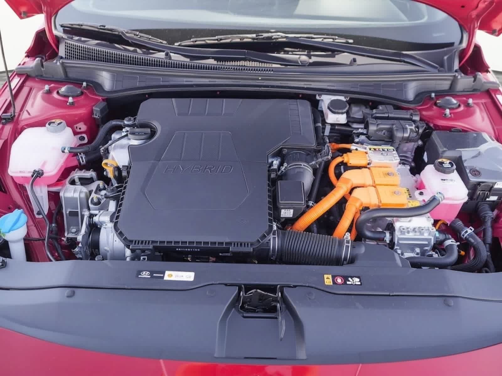 Used 2025 Hyundai Elantra SEL FWD image 30