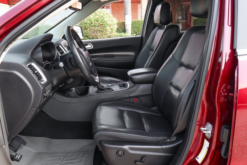 Used 2019 Dodge Durango SXT image 16