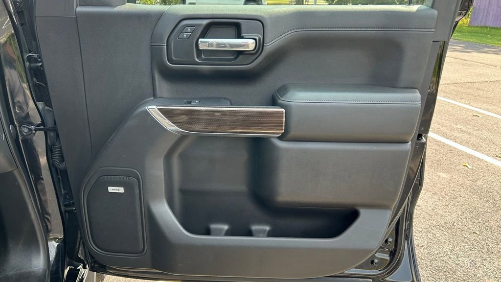 Used 2022 Chevrolet Silverado 1500 RST w/ Convenience Package II image 9