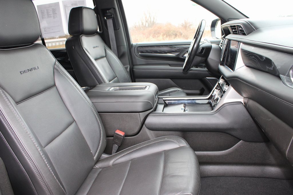 Used 2021 GMC Yukon Denali image 18