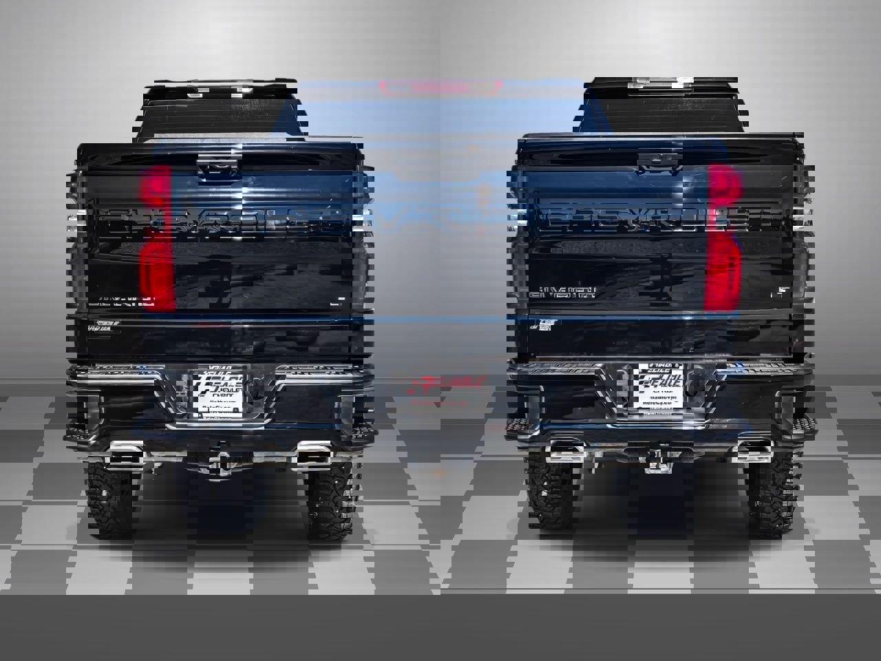 Used 2023 Chevrolet Silverado 1500 LT Trail Boss image 5