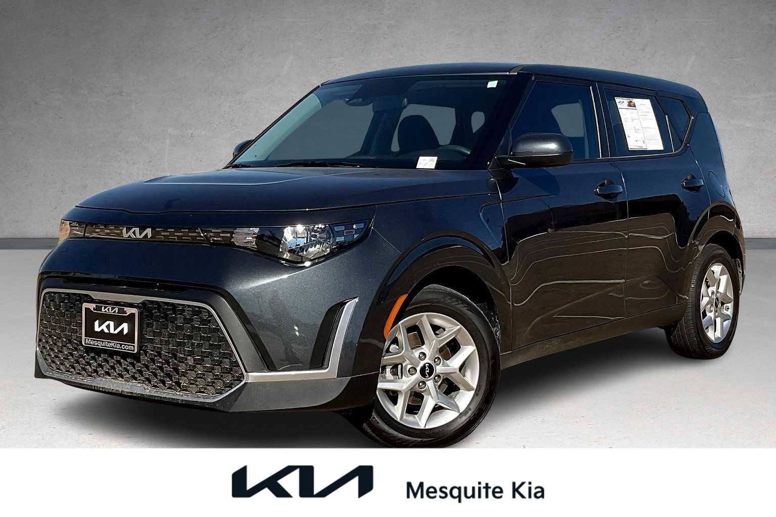 Certified 2024 Kia Soul LX w/ Option Group 015