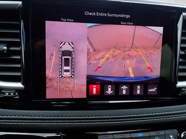 New 2025 Chrysler Pacifica Select FWD image 20