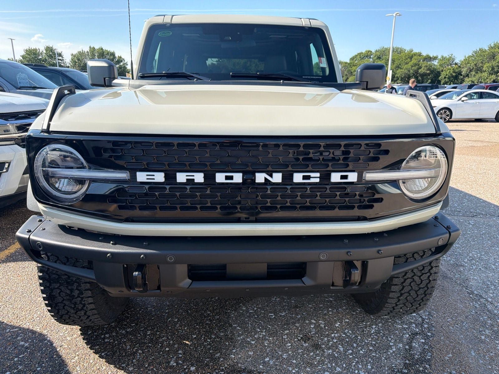 New 2026 Ford Bronco Badlands w/ Wildtrak Package AWD/4WD image 8