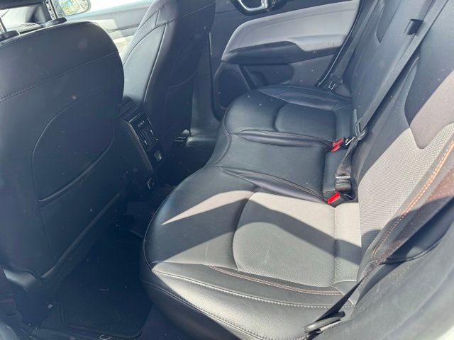 Used 2023 Jeep Compass Limited AWD/4WD image 5