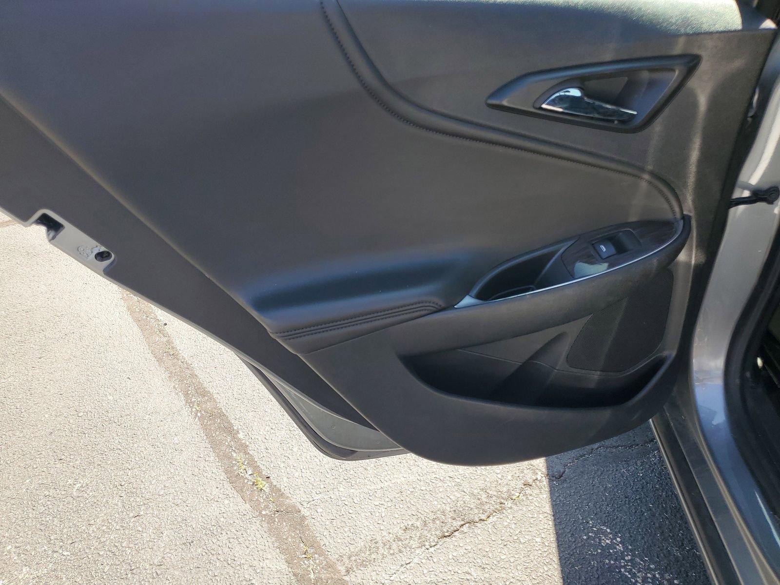 Used 2024 Chevrolet Malibu LT image 23