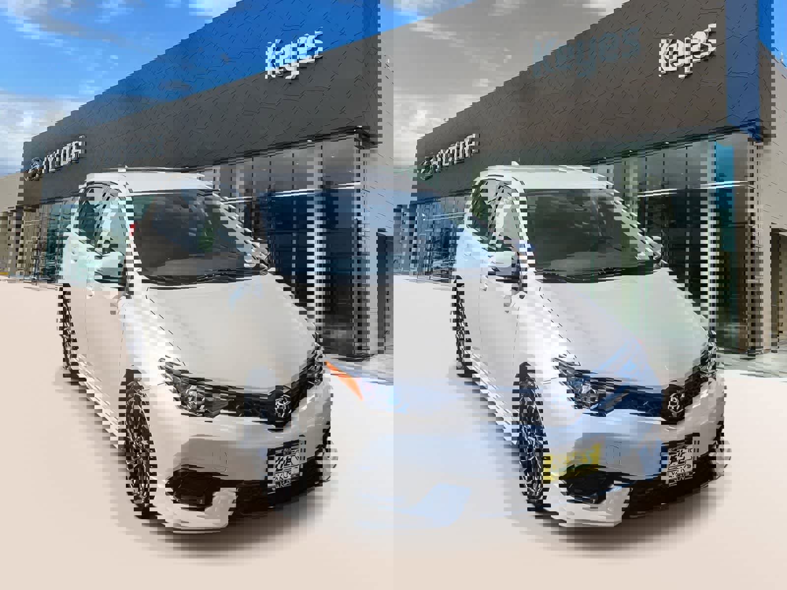 Used 2018 Toyota Corolla iM w/ Carpet Mat Package (TMS) image 3