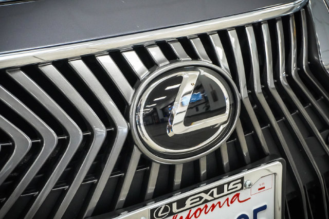Used 2020 Lexus ES 350 w/ Premium Package FWD image 28