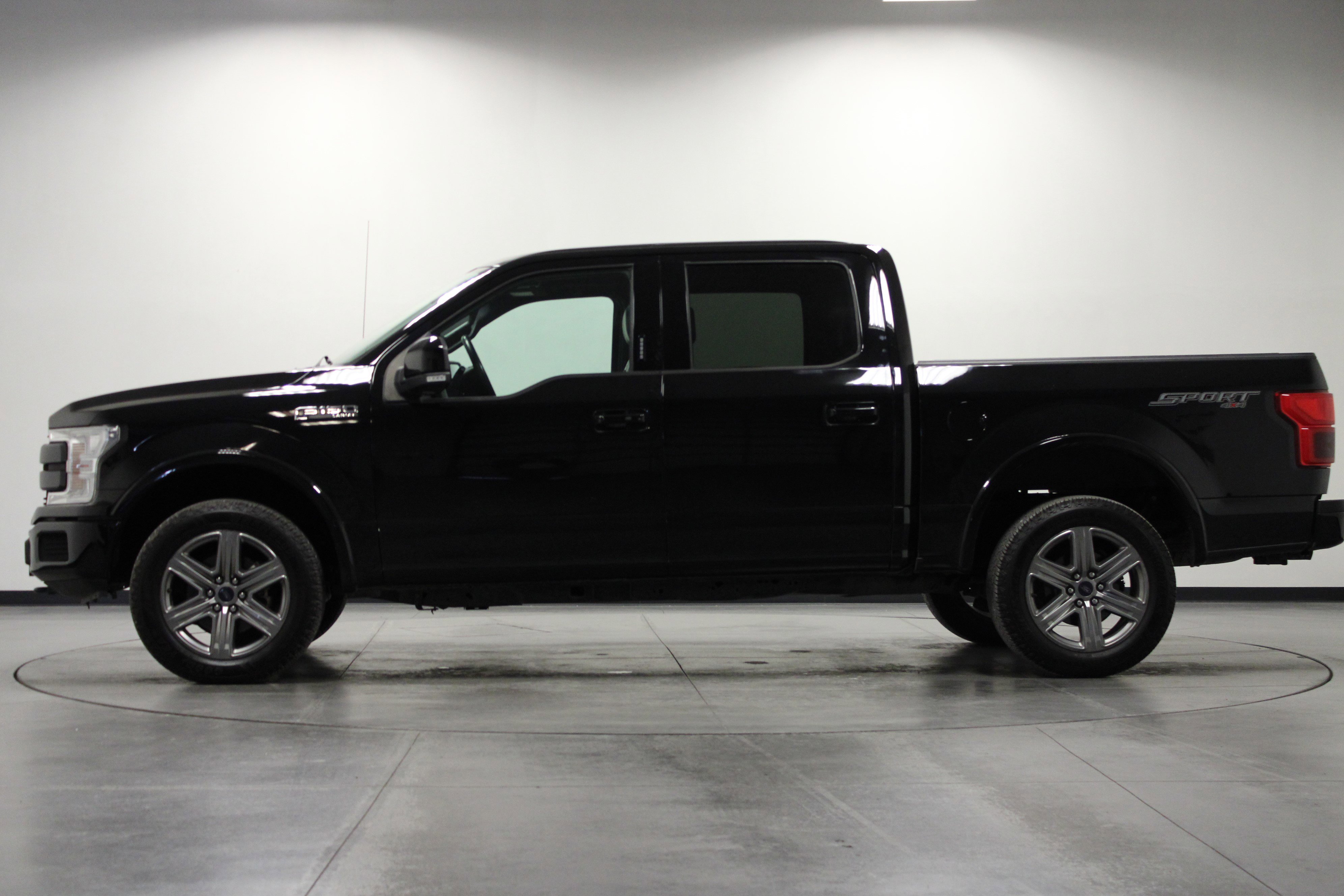 Used 2018 Ford F150 Lariat w/ Equipment Group 502A Luxury image 7