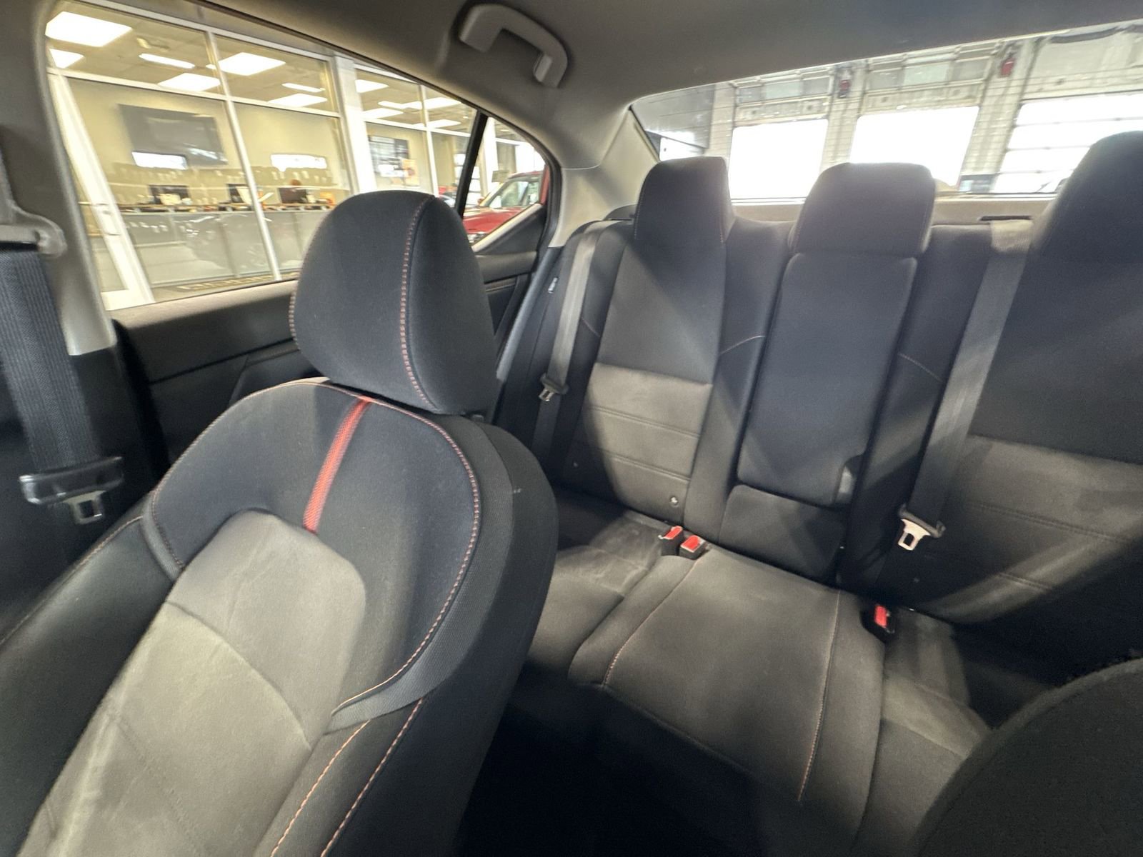 Used 2023 Nissan Sentra SR w/ Electronics Package image 4