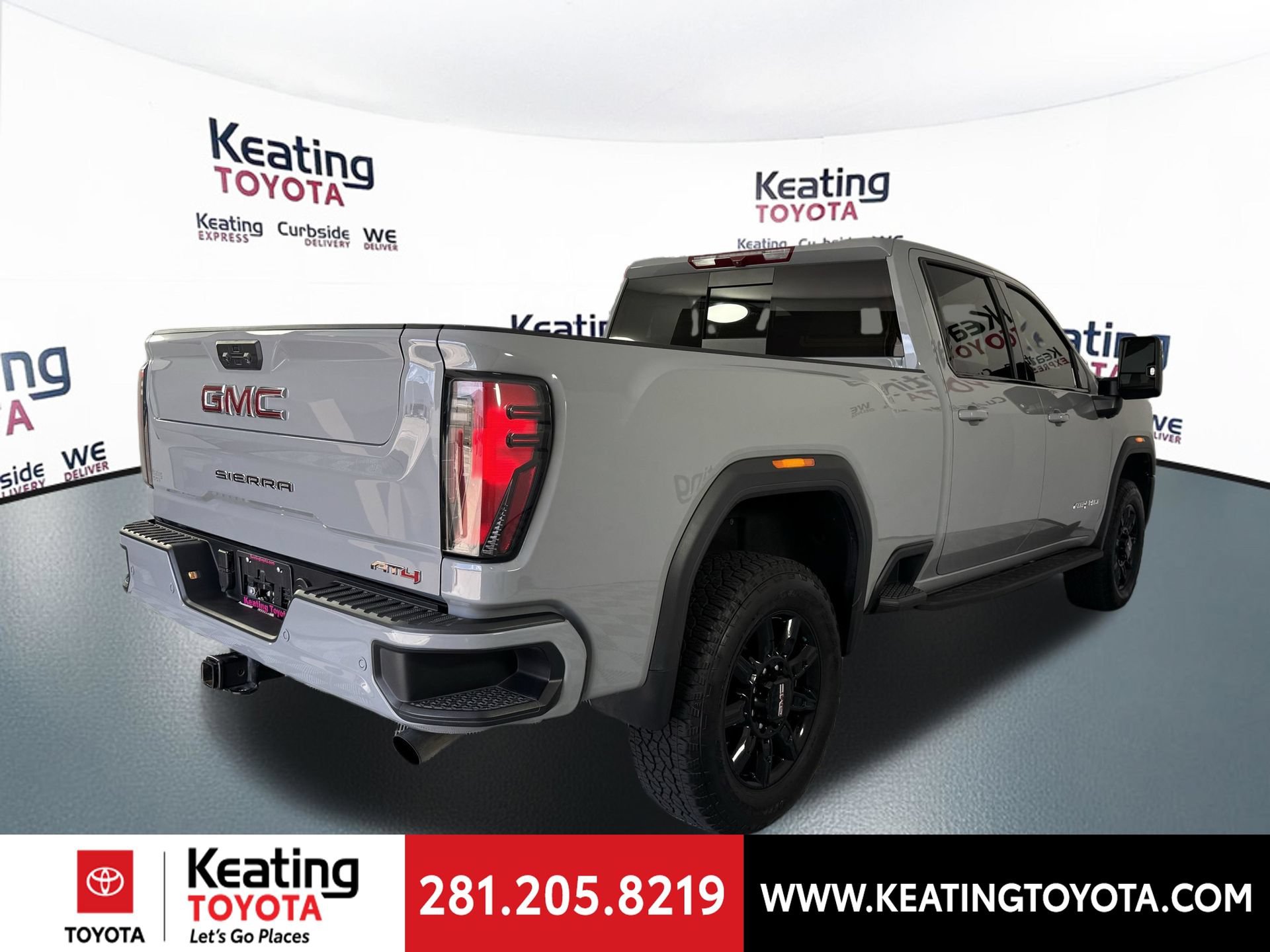 Used 2025 GMC Sierra 2500 AT4 w/ AT4 Preferred Package AWD/4WD image 5