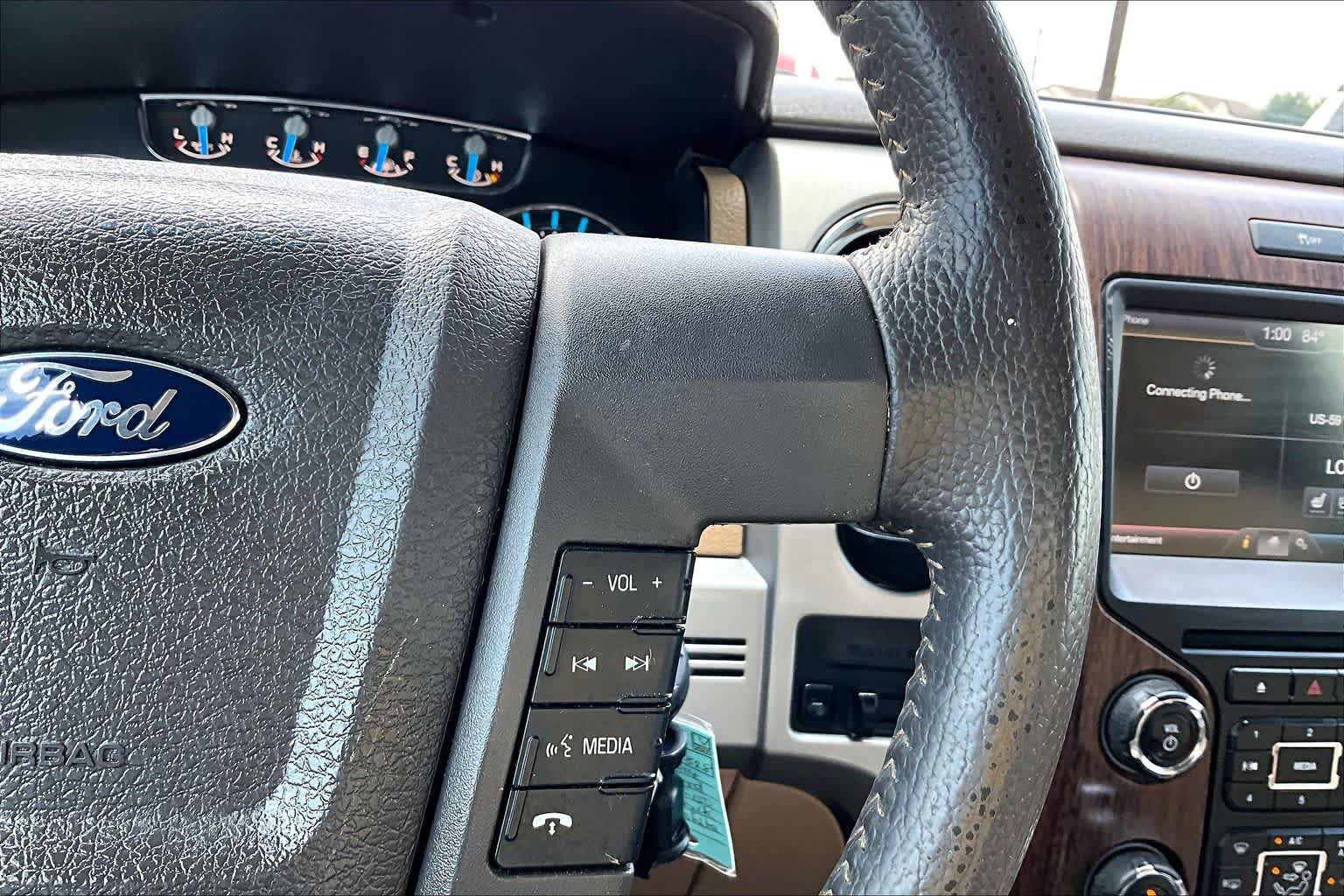Used 2014 Ford F150 Lariat w/ Equipment Group 502A Luxury RWD image 22