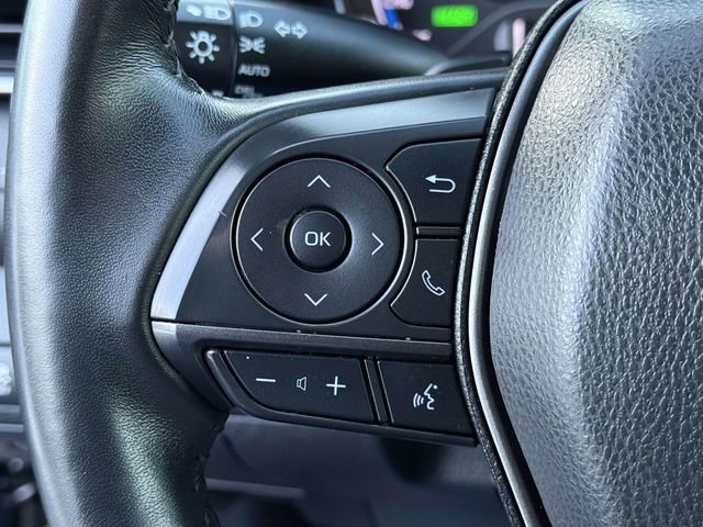 Used 2024 Toyota Camry SE w/ Convenience Package image 20