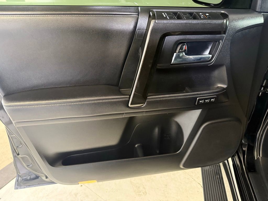 Used 2019 Toyota 4Runner Limited image 10