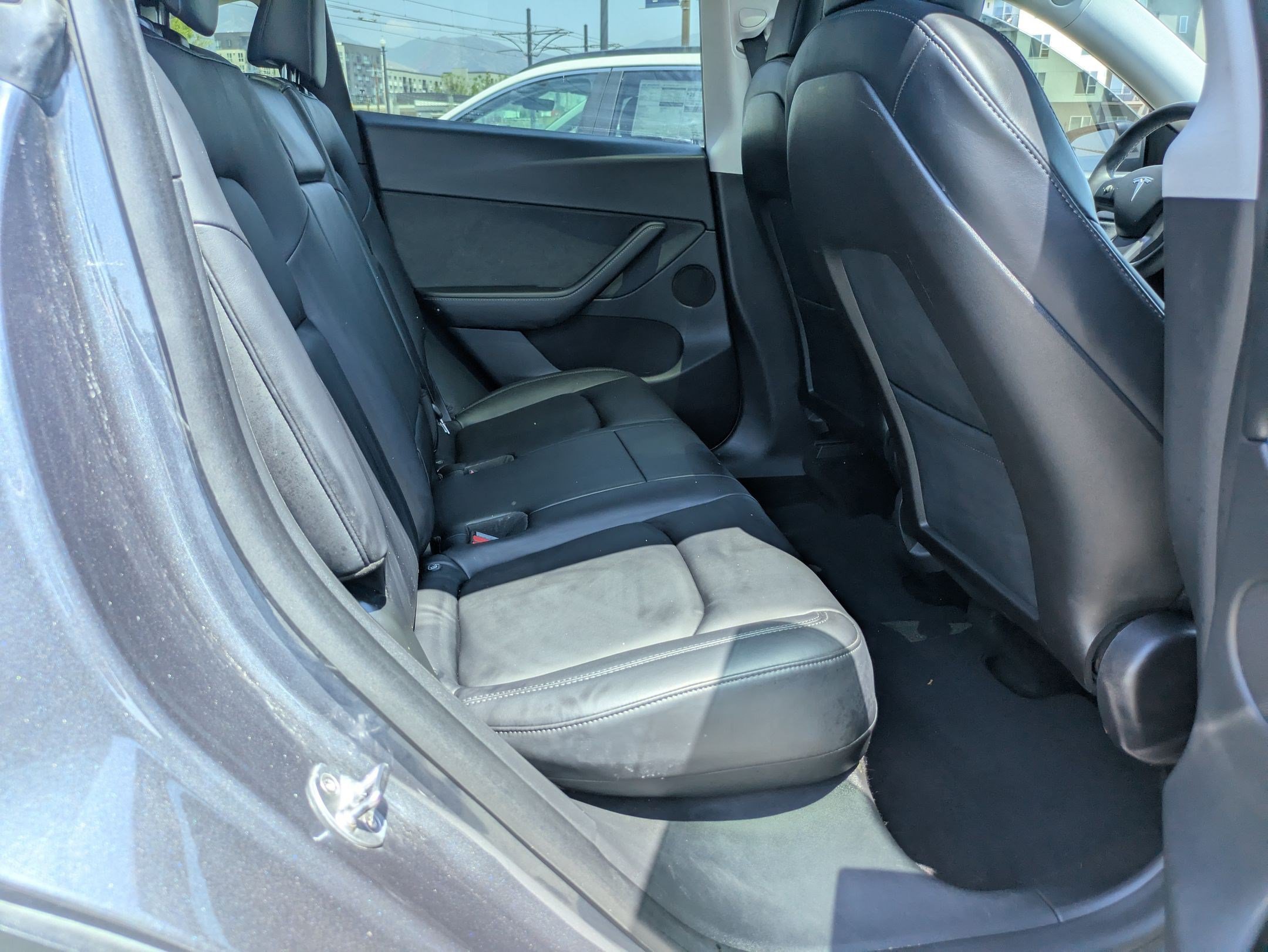 Used 2020 Tesla Model Y Long Range AWD/4WD image 28