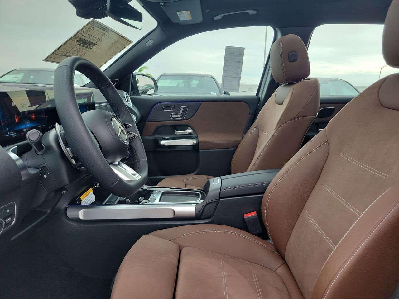 New 2026 Mercedes-Benz GLB 35 AMG 4MATIC image 23