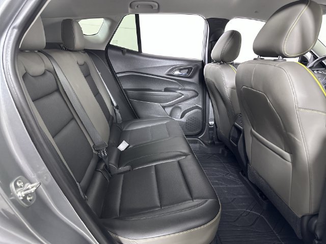 Used 2025 Chevrolet Trax ACTIV w/ Driver Confidence Package FWD image 28