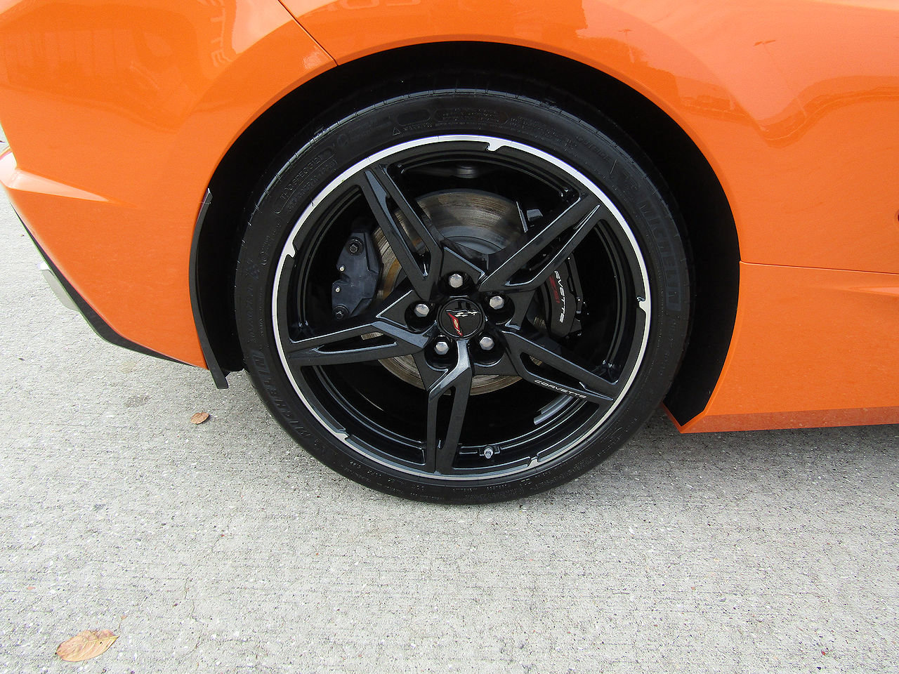 Used 2023 Chevrolet Corvette Stingray Premium Conv w/ Z51 Performance Package image 23