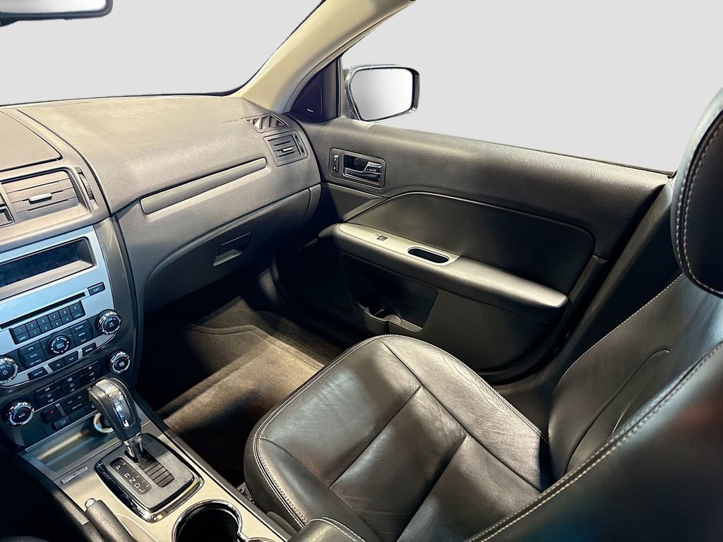 Used 2012 Ford Fusion SEL FWD image 22