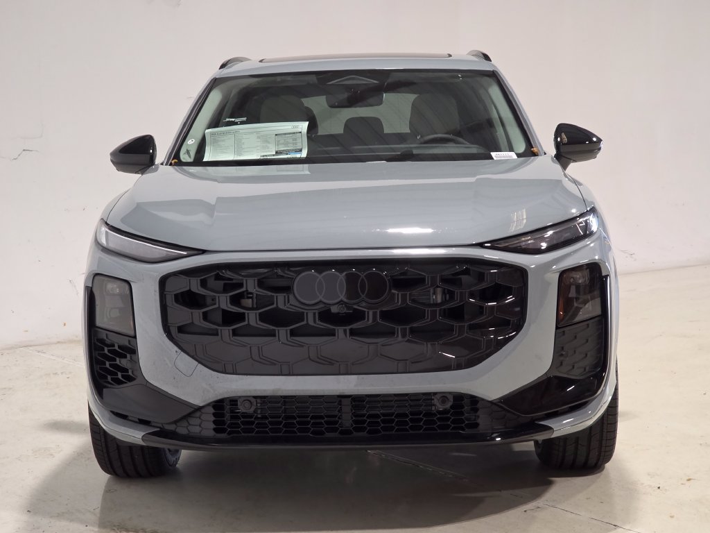 New 2026 Audi Q3 quattro 2.0T AWD/4WD image 3