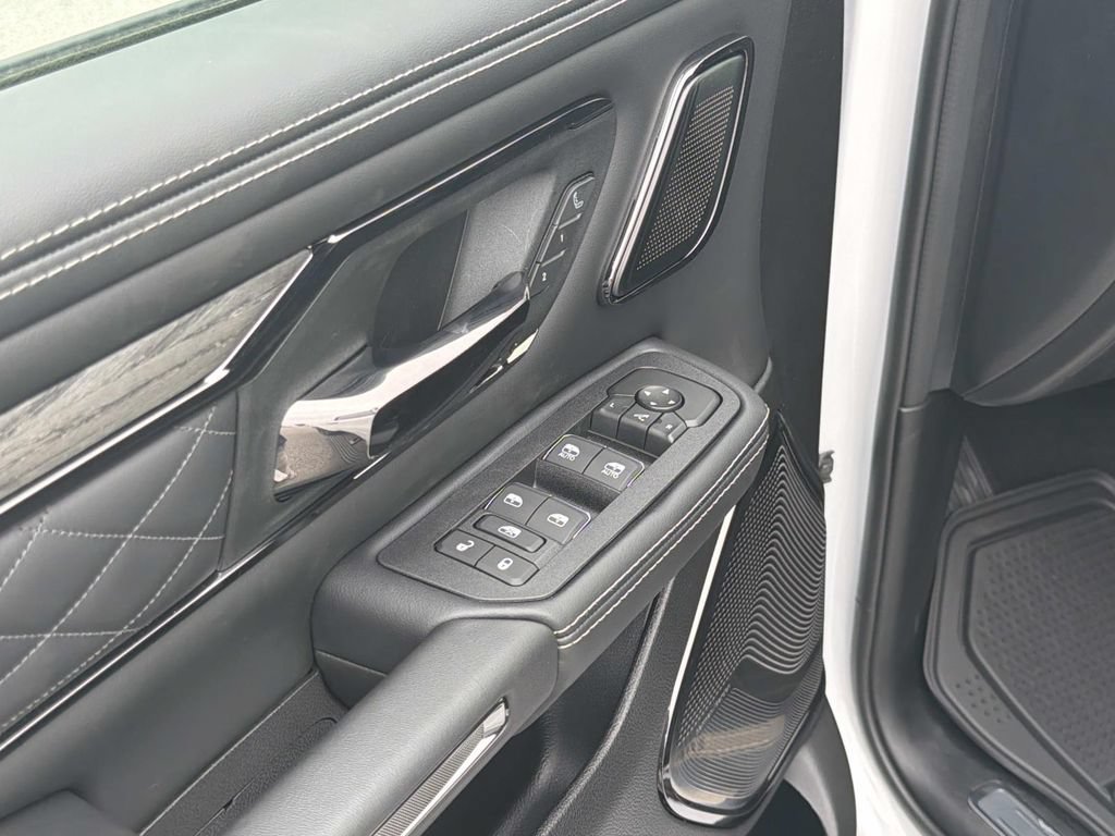 New 2026 RAM 1500 Limited AWD/4WD image 14