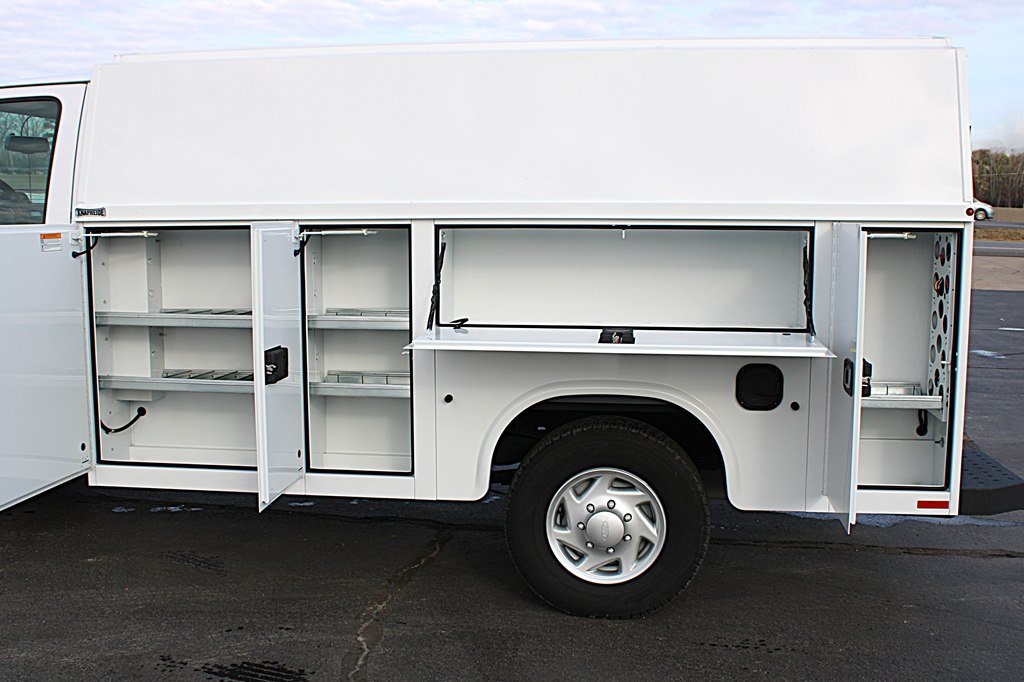Used 2025 Ford E-350 and Econoline 350 Super Duty w/ Power Equipment Group RWD image 7