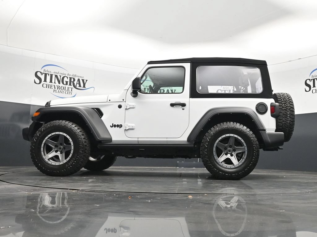 Used 2024 Jeep Wrangler Sport AWD/4WD image 29