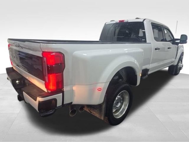 Used 2025 Ford F450 Platinum w/ Platinum Plus Package AWD/4WD image 4