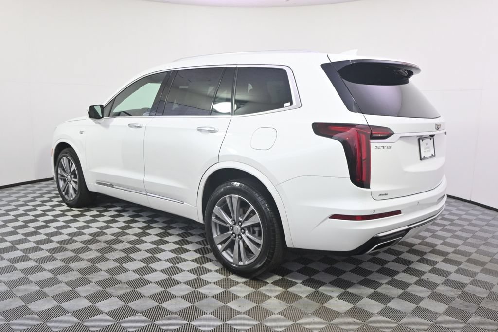 Used 2024 Cadillac XT6 Premium Luxury AWD/4WD image 3