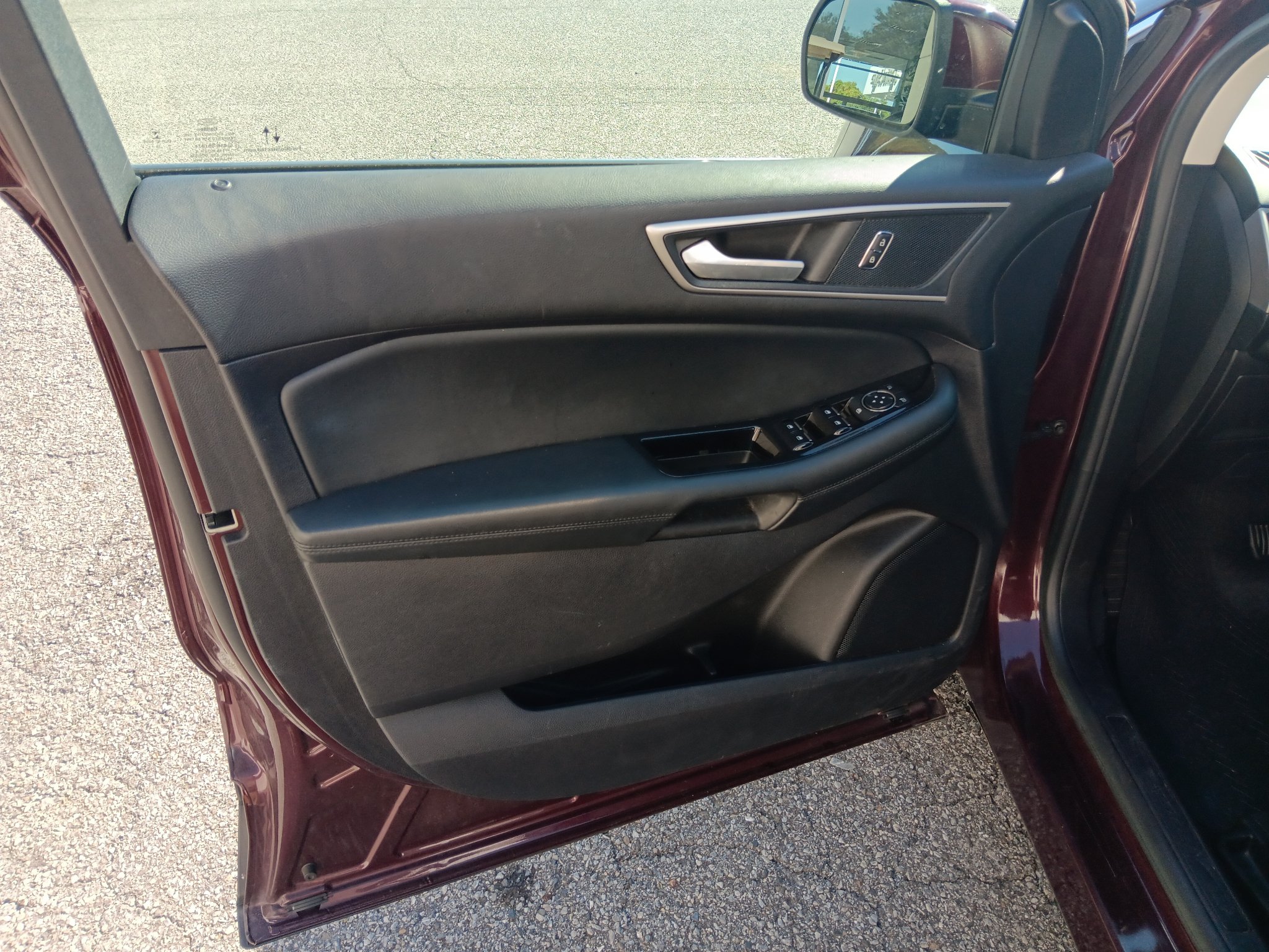 Used 2020 Ford Edge SEL FWD image 14