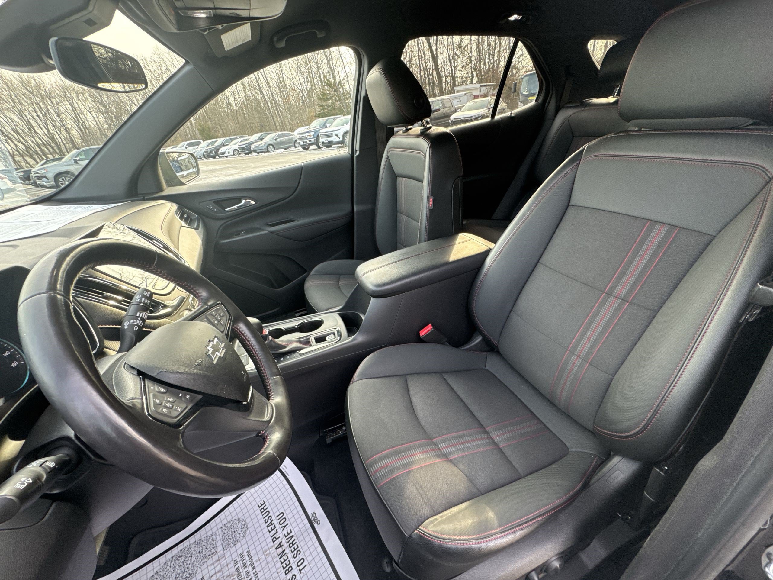 Used 2022 Chevrolet Equinox RS w/ Infotainment Package AWD/4WD image 16