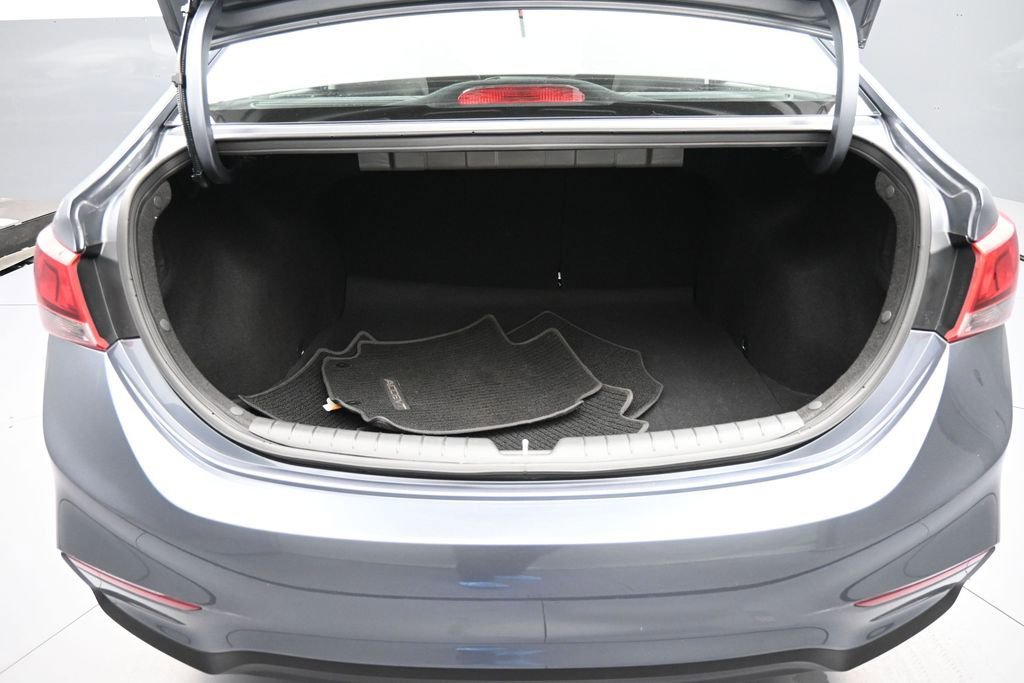 Used 2019 Hyundai Accent SE FWD image 21