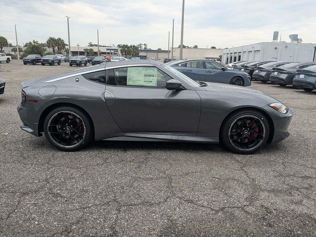 New 2027 Nissan Z Performance RWD image 3