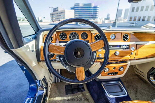 Used 2010 Rolls-Royce Phantom Drophead Coupe RWD image 75