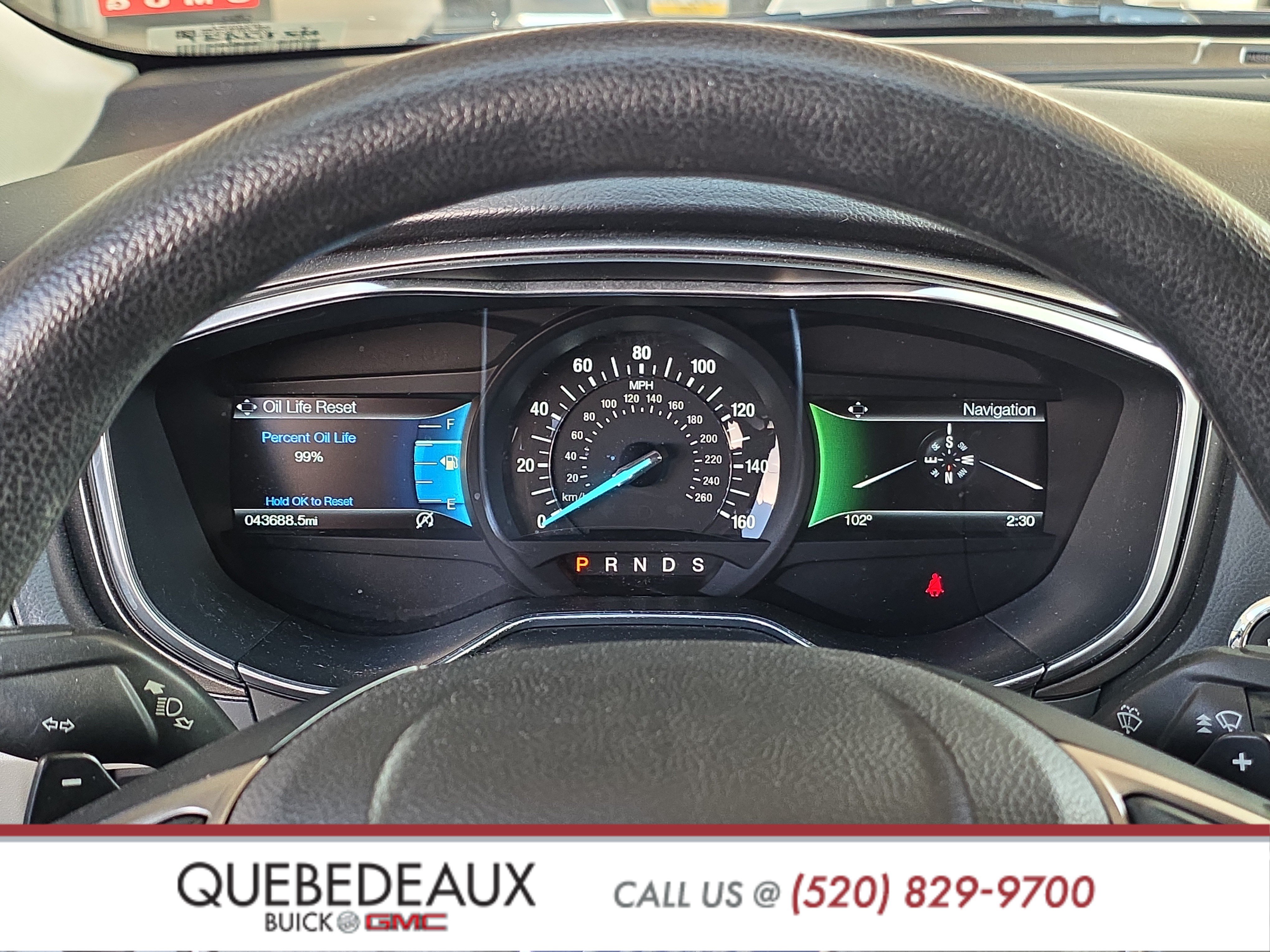 Used 2017 Ford Fusion SE w/ Fusion SE Technology Package FWD image 13