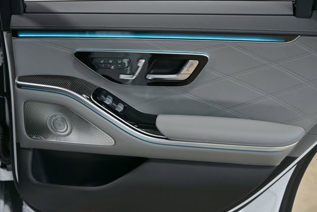 Used 2026 Mercedes-Benz S 63 AMG S image 38