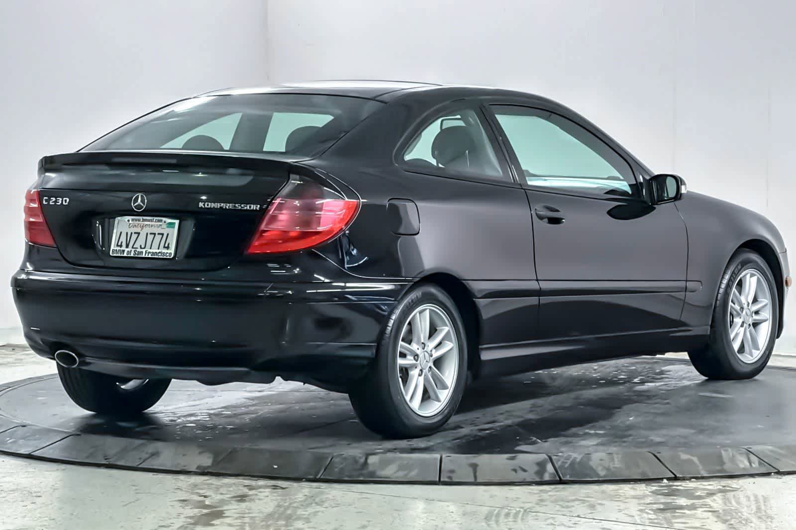 Used 2002 Mercedes-Benz C 230 Coupe image 2