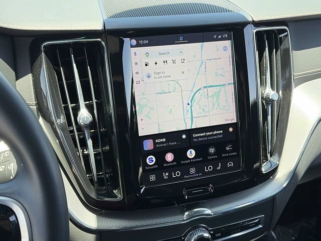 Certified 2022 Volvo XC60 T8 R-Design w/ Advanced Package AWD/4WD image 27