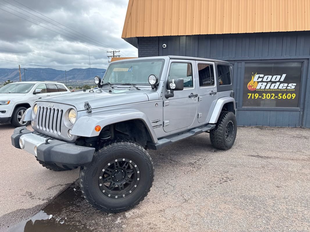 Used 2014 Jeep Wrangler Unlimited Sahara w/ Connectivity Group