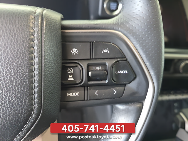 Used 2025 Toyota 4Runner Limited w/ Tow Technology Package AWD/4WD image 11