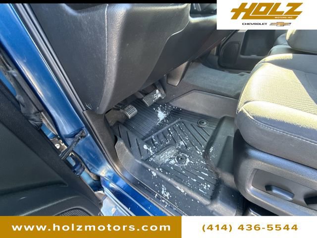 Certified 2019 Chevrolet Silverado 1500 LT w/ All Star Edition image 31