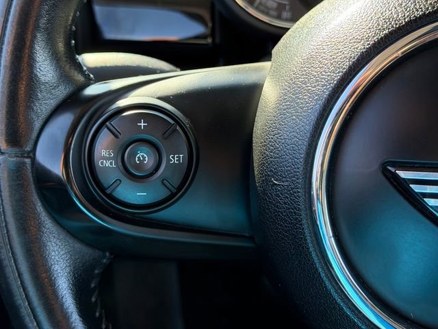 Used 2019 MINI Cooper 2-Door Hardtop image 13