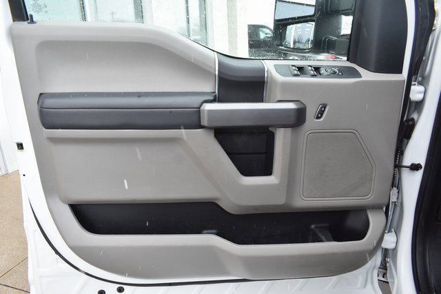 Used 2019 Ford F250 XLT w/ XLT Value Package image 14