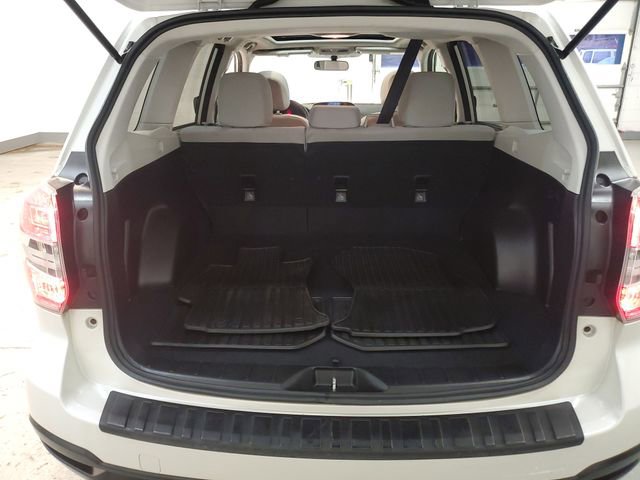 Used 2014 Subaru Forester 2.5i Premium w/ All-Weather Package image 24